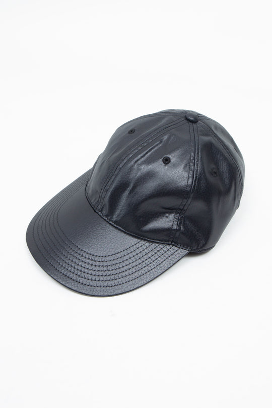 FAKE-FAKE LEATHER II FIDLOCK® Magnetic Buckle Cap BLACK