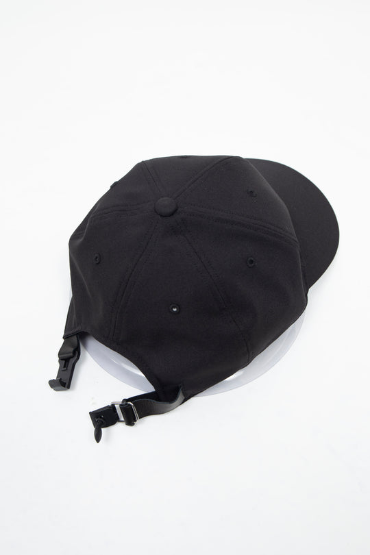3-Layer Bonded Suit FIDLOCK® Magnetic Buckle Cap BLACK