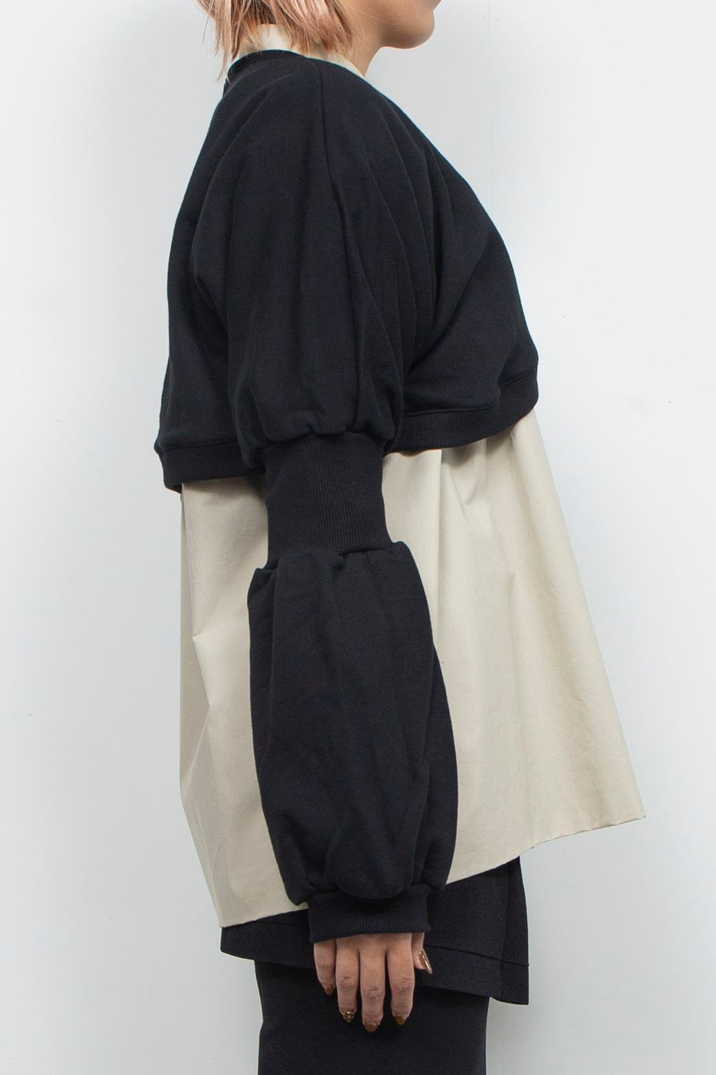 Wing Asymmetric Short Rib Top Black