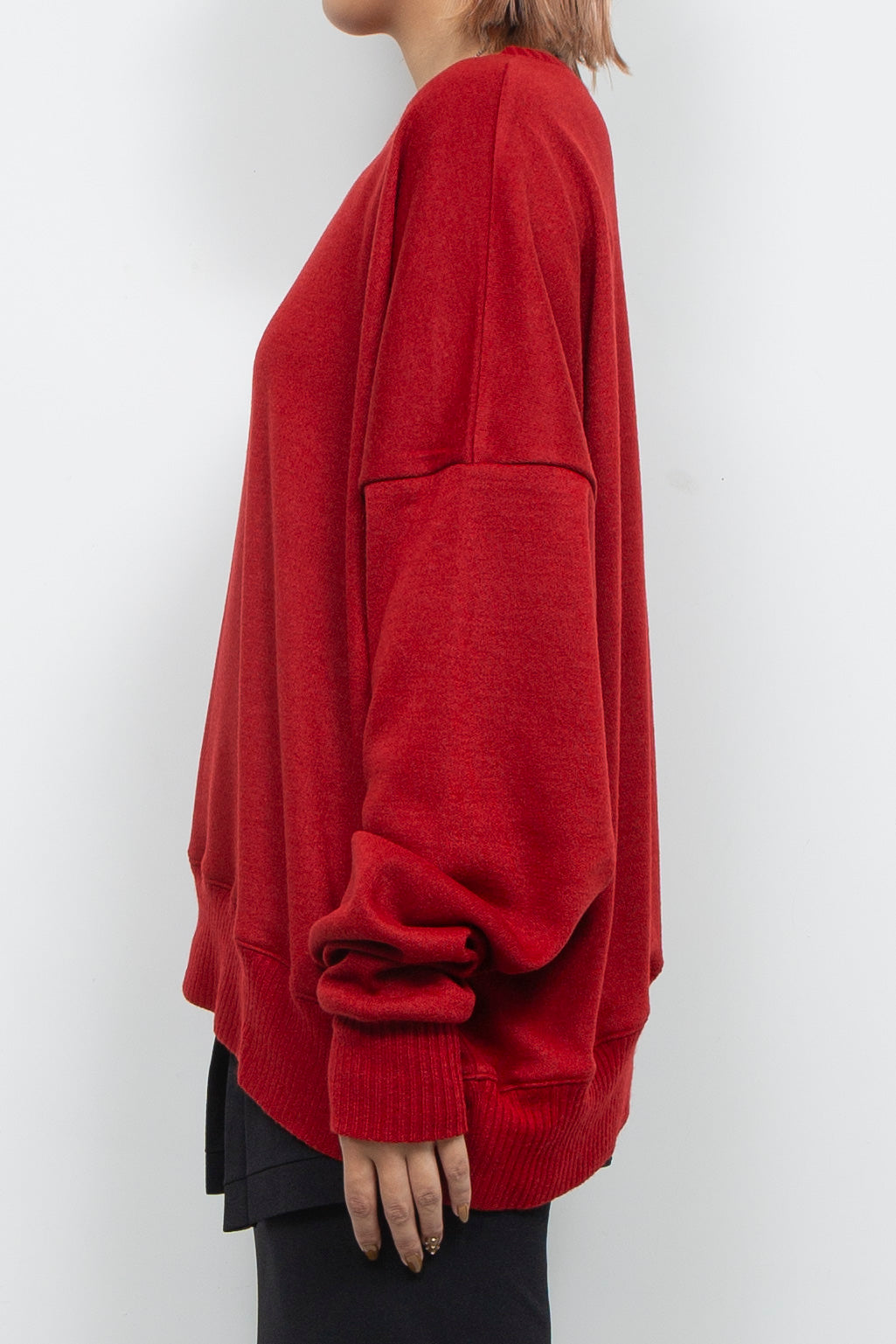 Asymmetric Smooth Knit Pullover Red