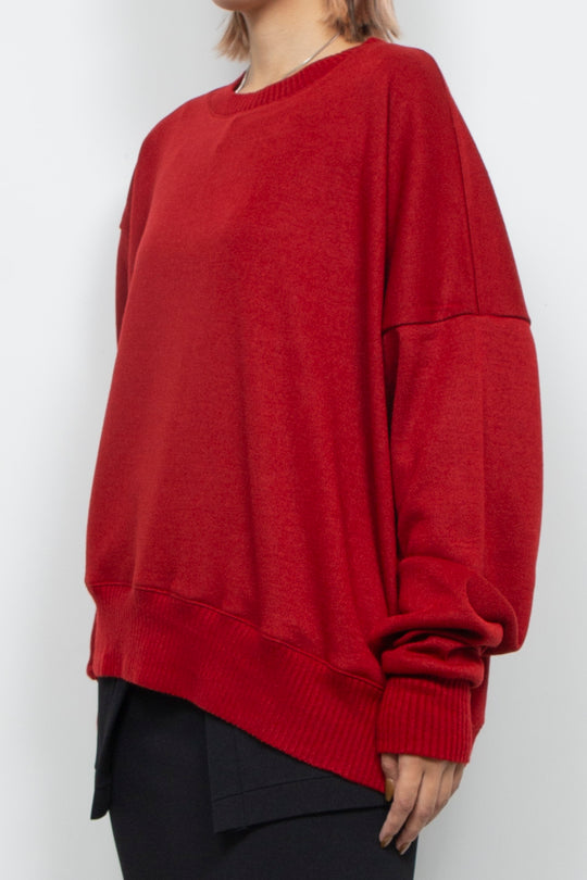 Asymmetric Smooth Knit Pullover Red