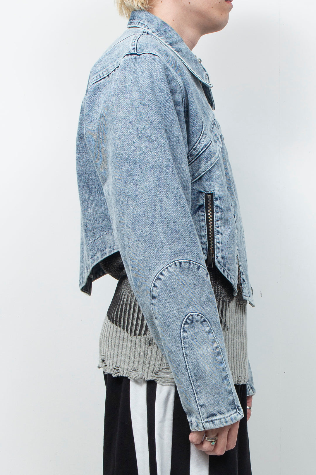 Blue denim short jacket