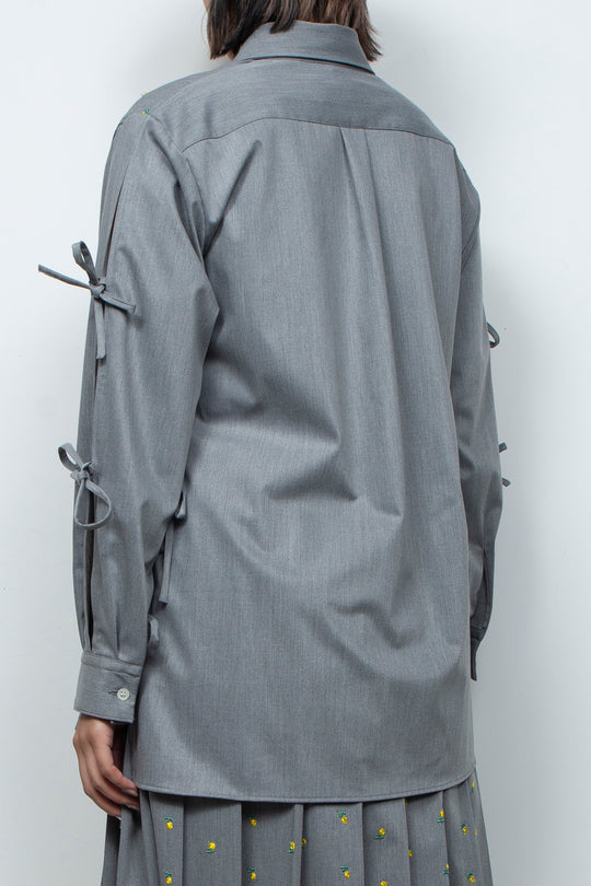 Flower embroidery ribbon blouse l.gray