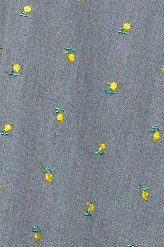 Flower embroidery ribbon blouse l.gray