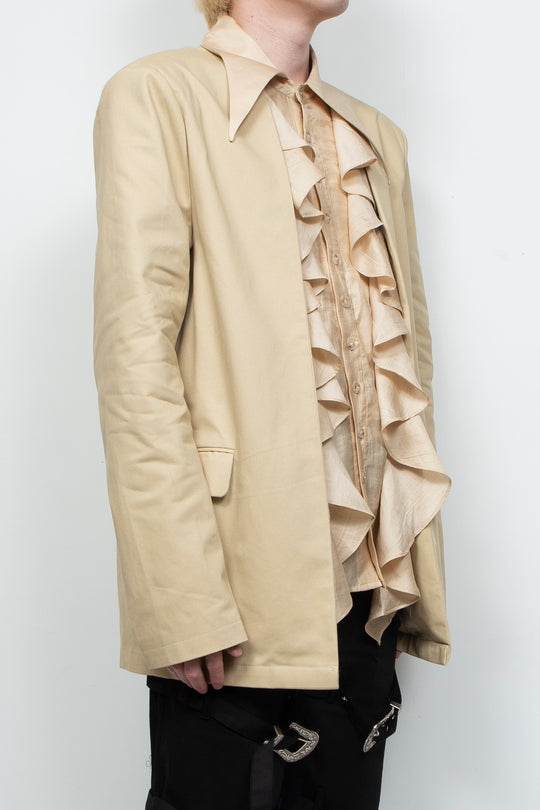 Beige double-layer suit with ruffles