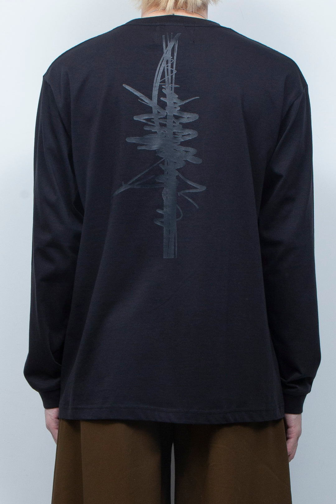 SPINE LONG TEE MATERIAL TYPE:A (BK×BK)