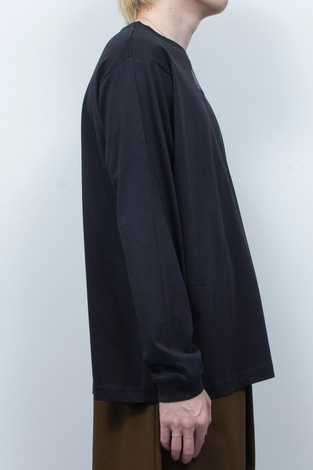 SPINE LONG TEE MATERIAL TYPE:A (BK×BK)