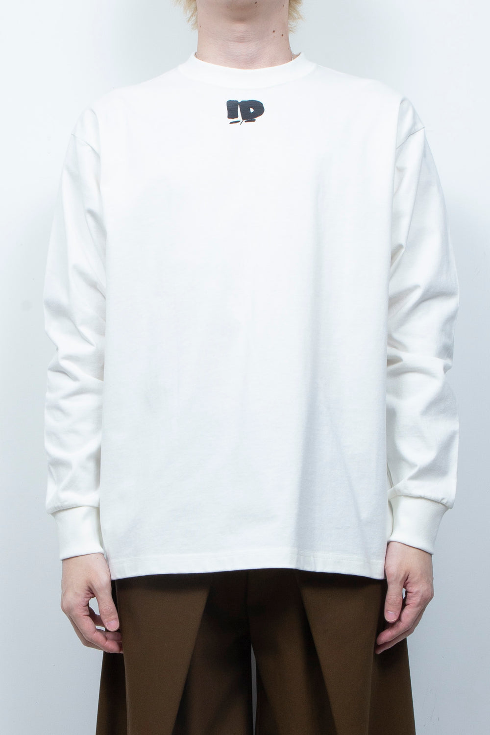 SPINE LONG TEE MATERIAL TYPE:B (WH×BK)