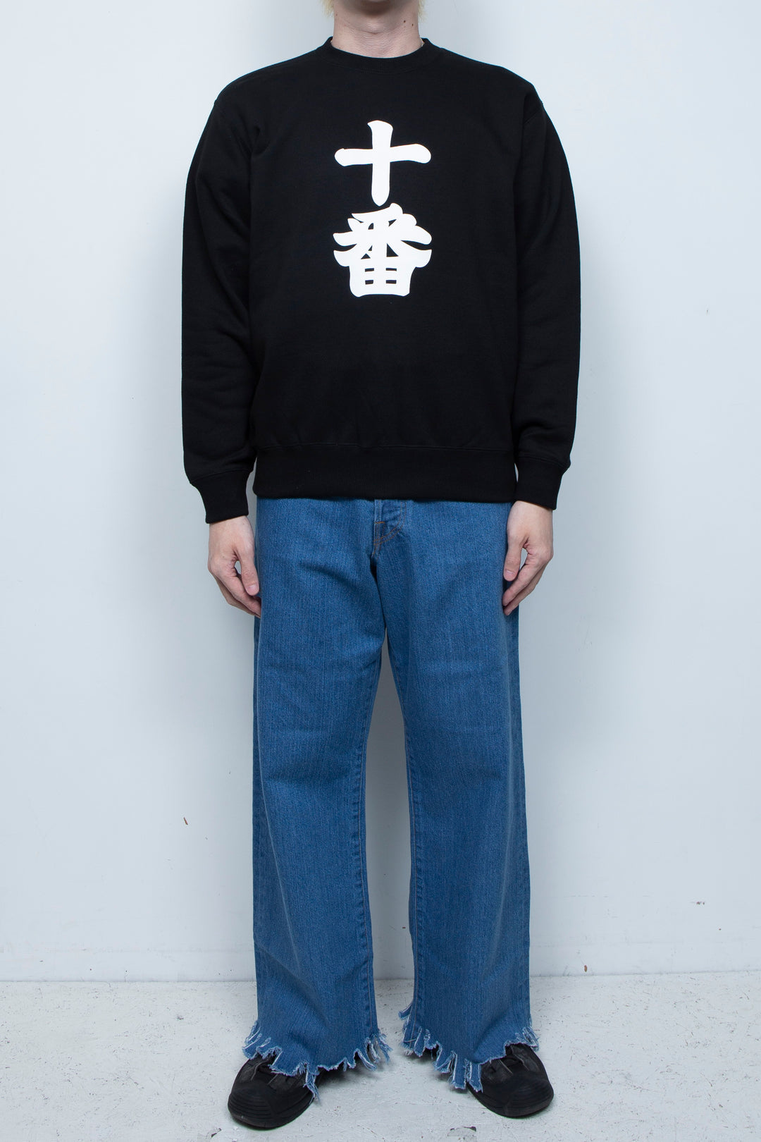 十番 SWEATSHIRT
