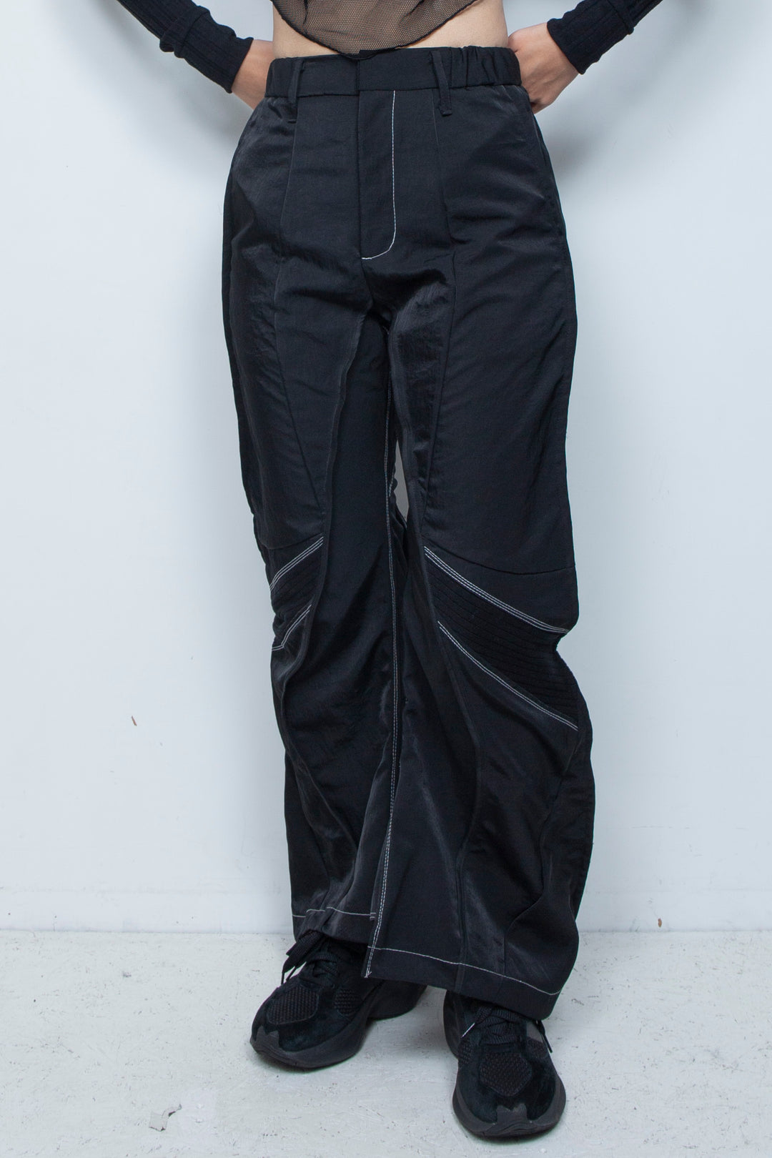 カーブパンツ BLACK