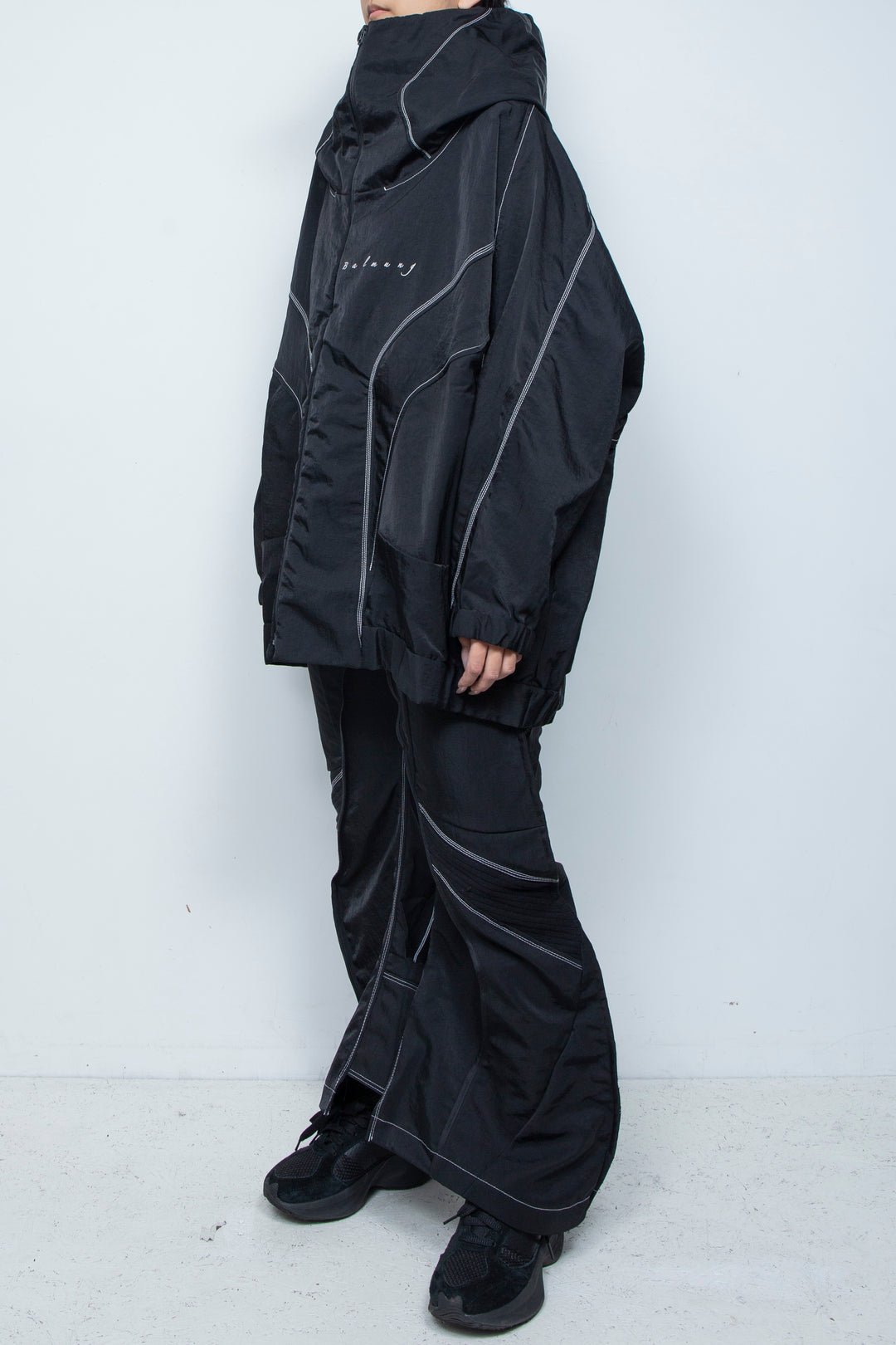 ハイネックビッグパーカー BLACK