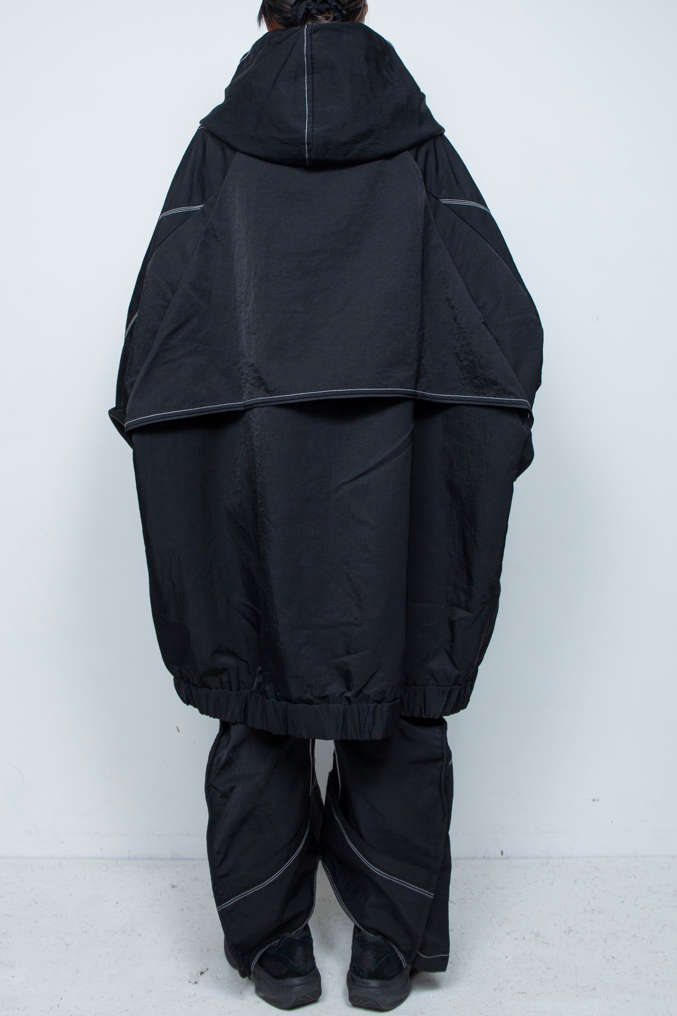 ハイネックビッグパーカー BLACK / BALMUNG（バルムング）通販 店舗