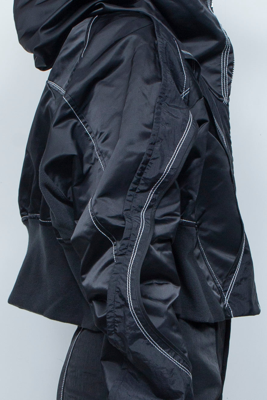 重ねショートフーディ BLACK