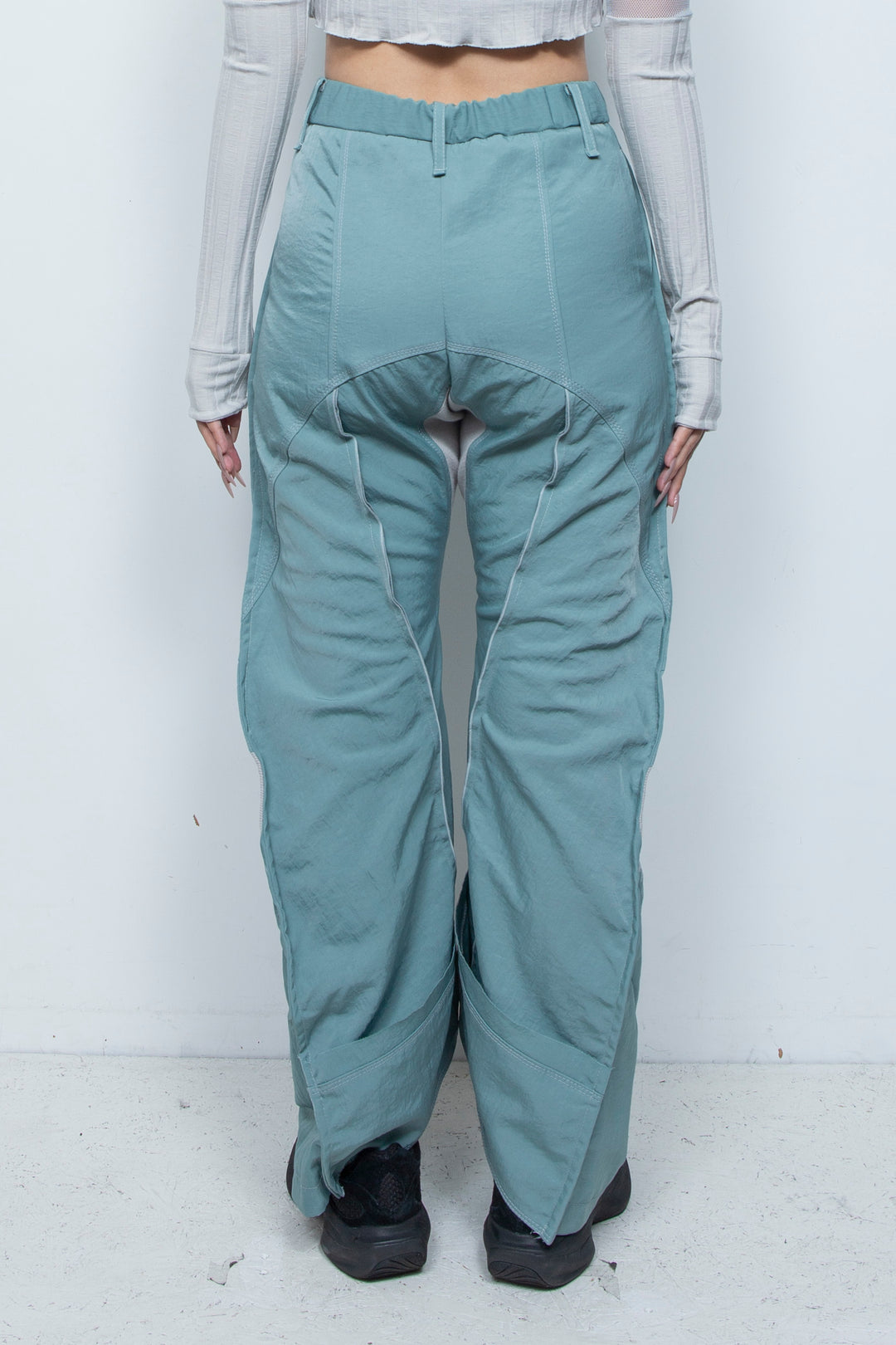 カーブパンツ GREY