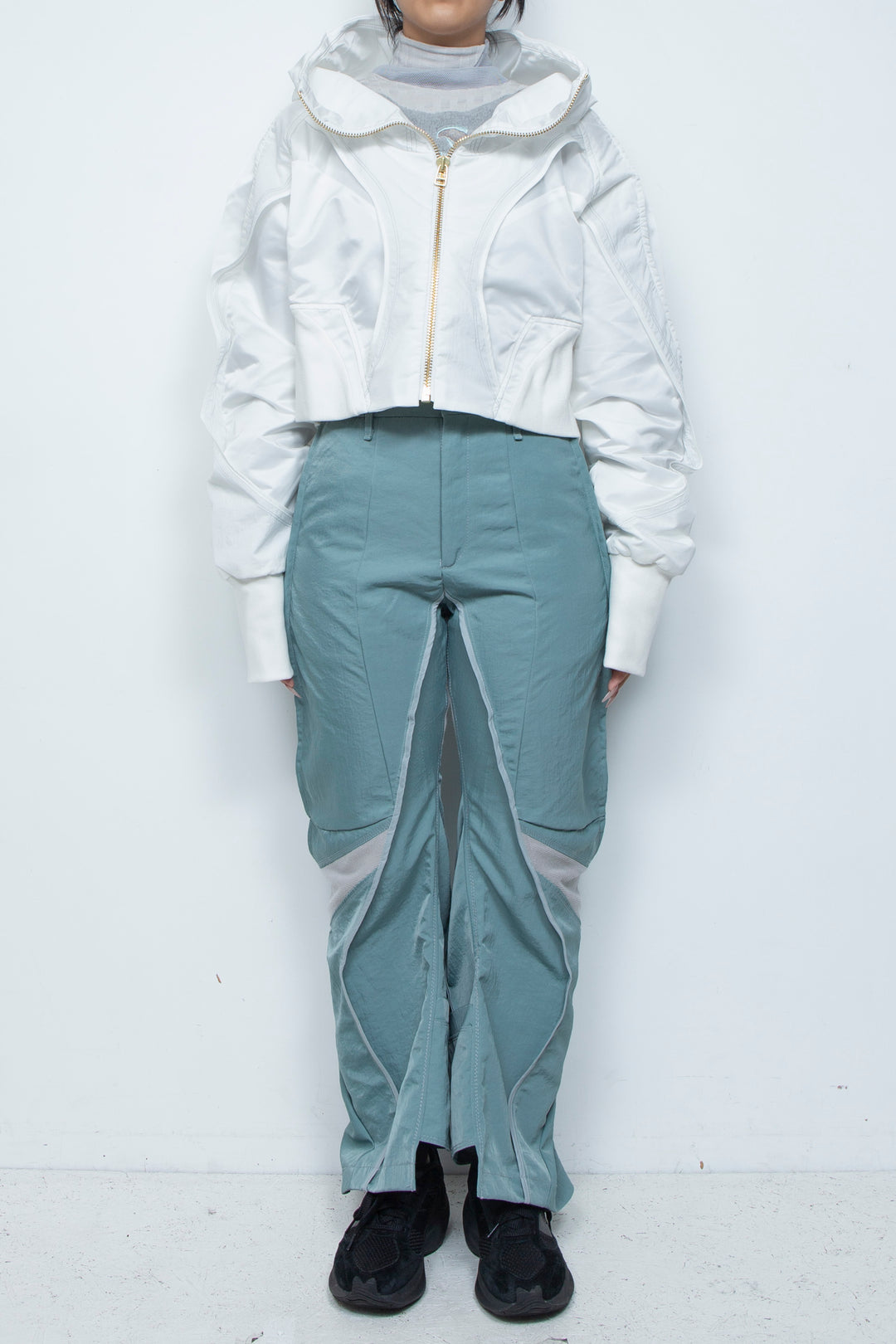 重ねショートフーディ WHITE