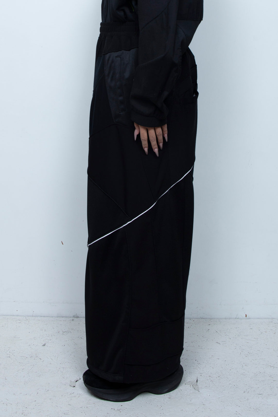 Slash Baggy Pants Black