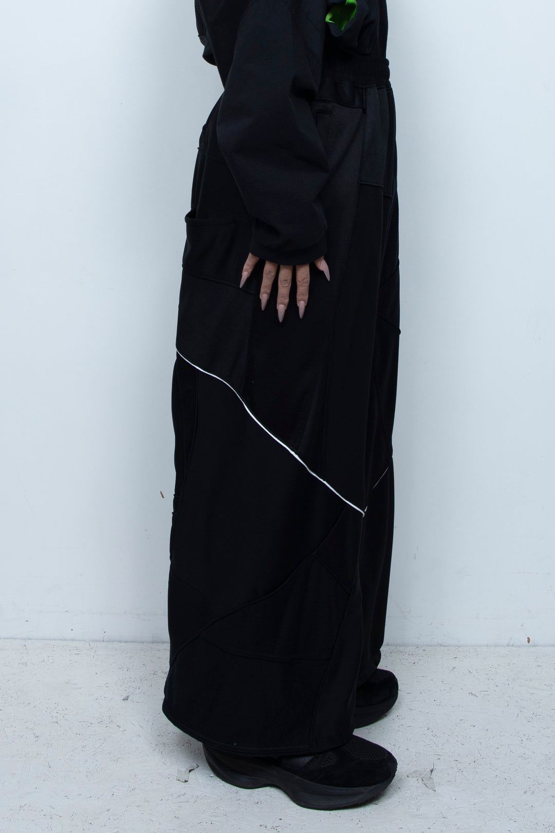 Slash Baggy Pants Black