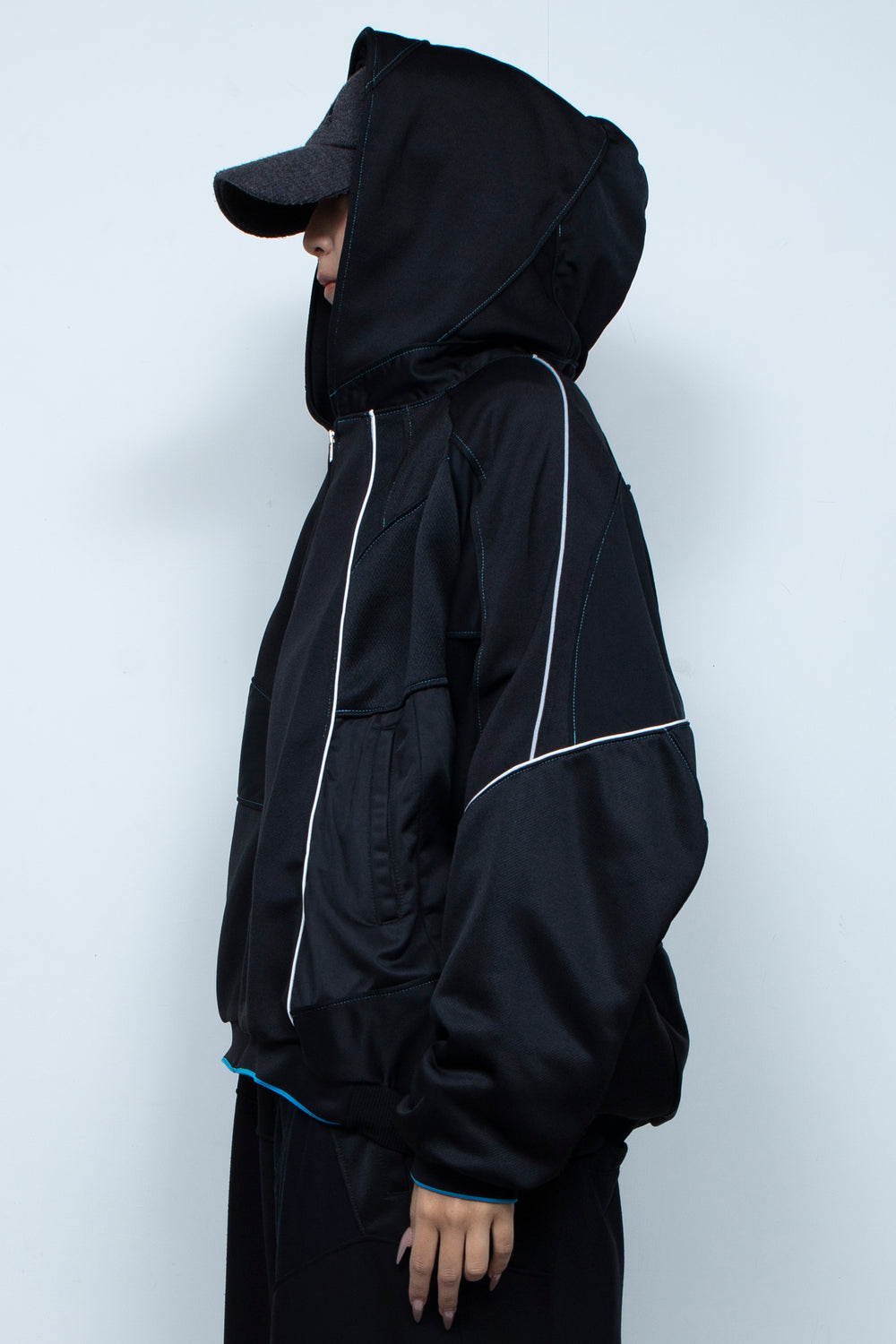 Parentheses Zip Short Hoodie Black×Neon