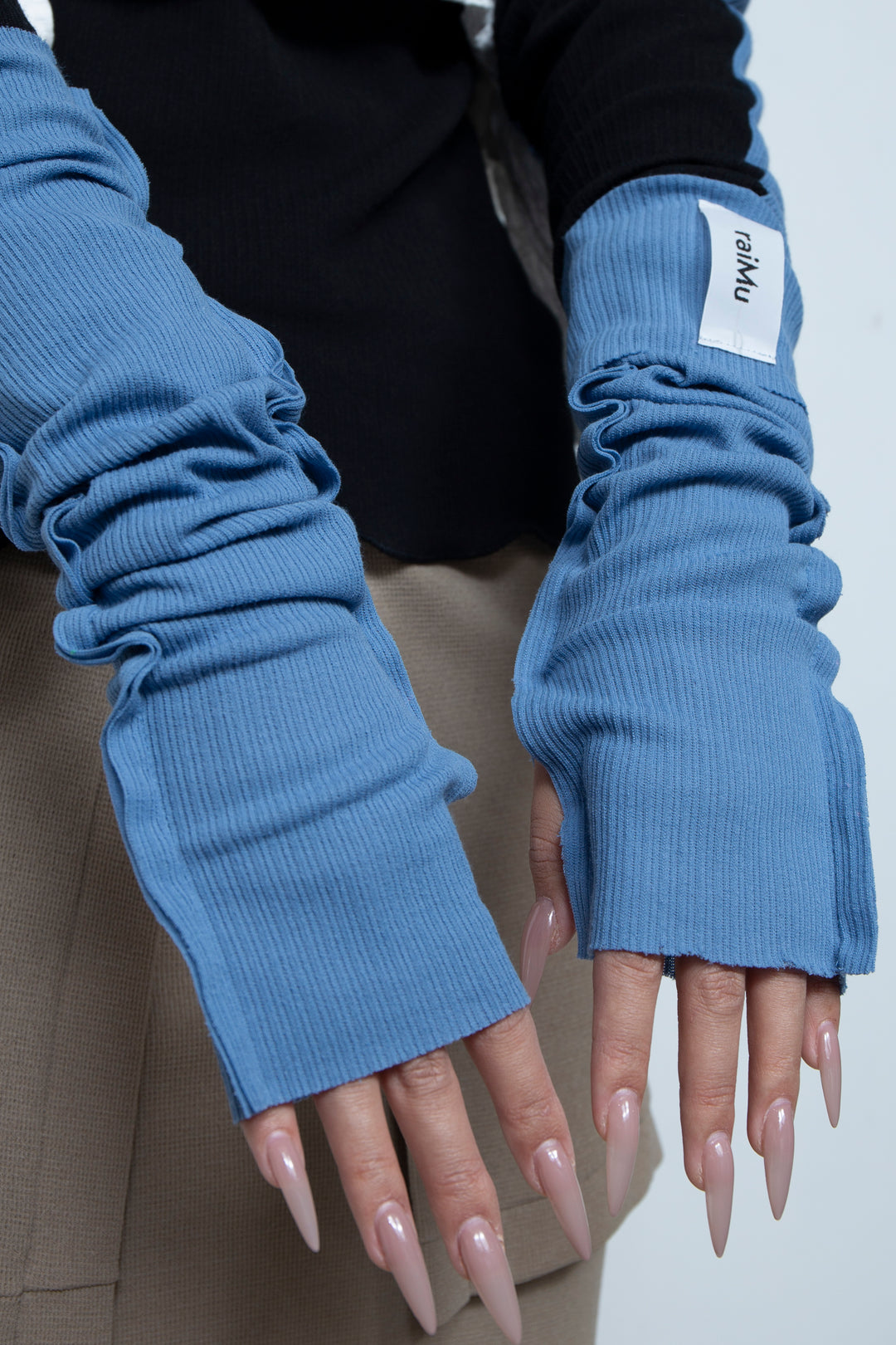 Rib Knit Arm Cover Blue
