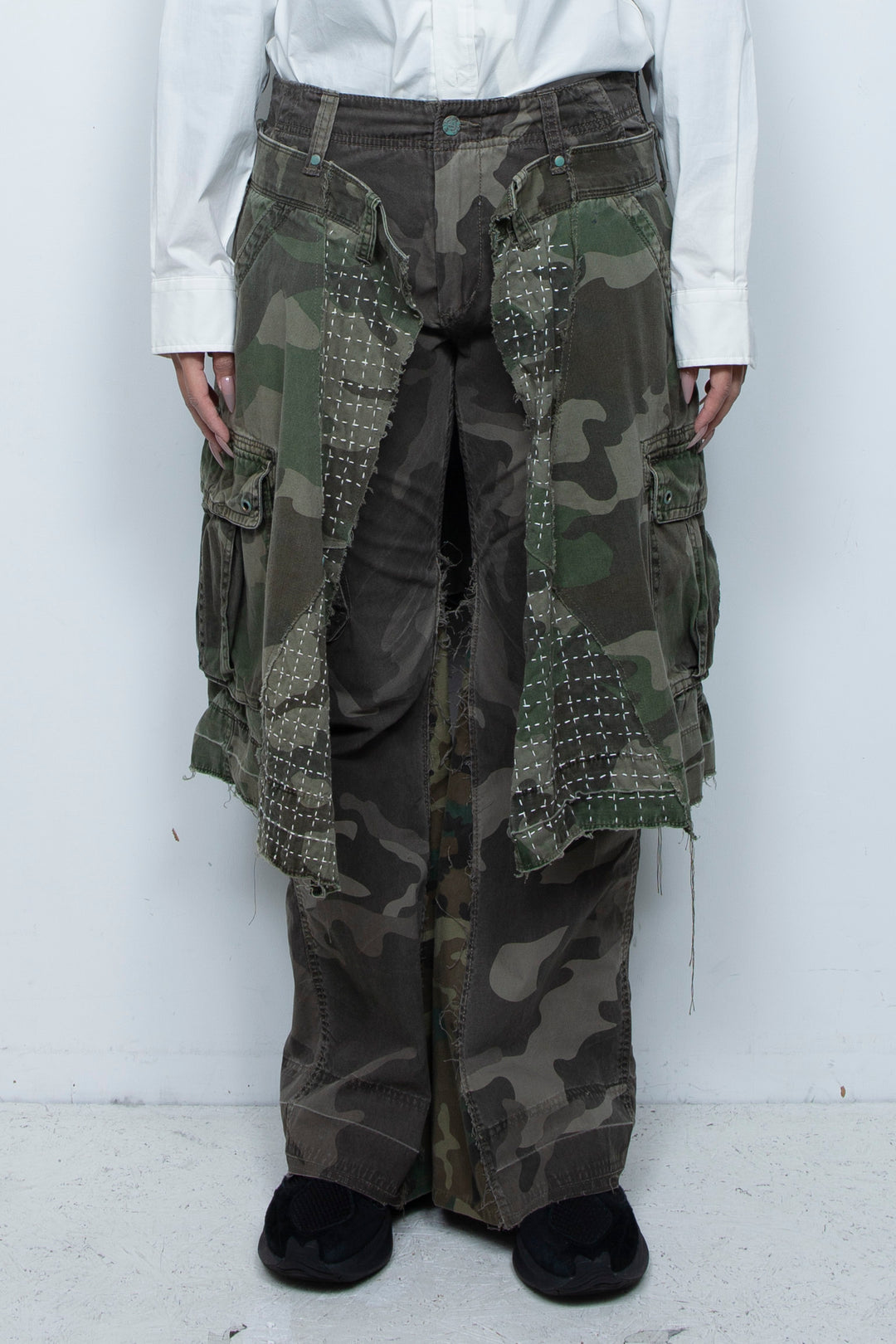 WRAPPED SASHIKO FLARE CAMO PANTS