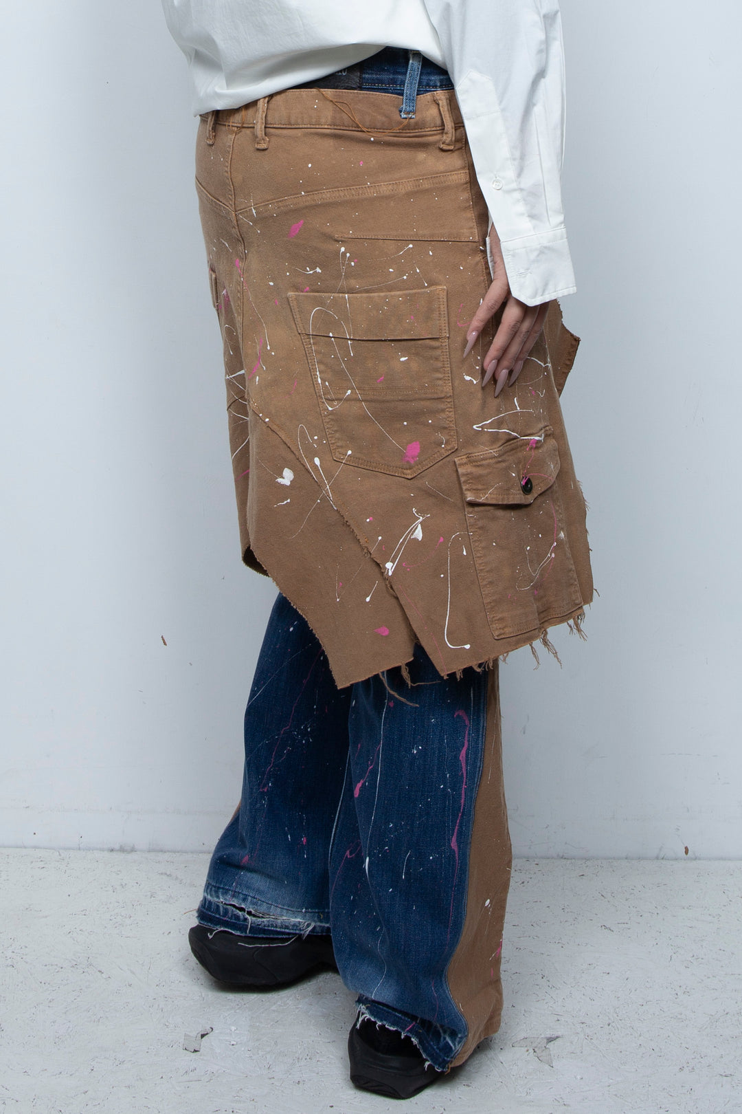 WRAPPED HAND PAINTING FLARE JEANS