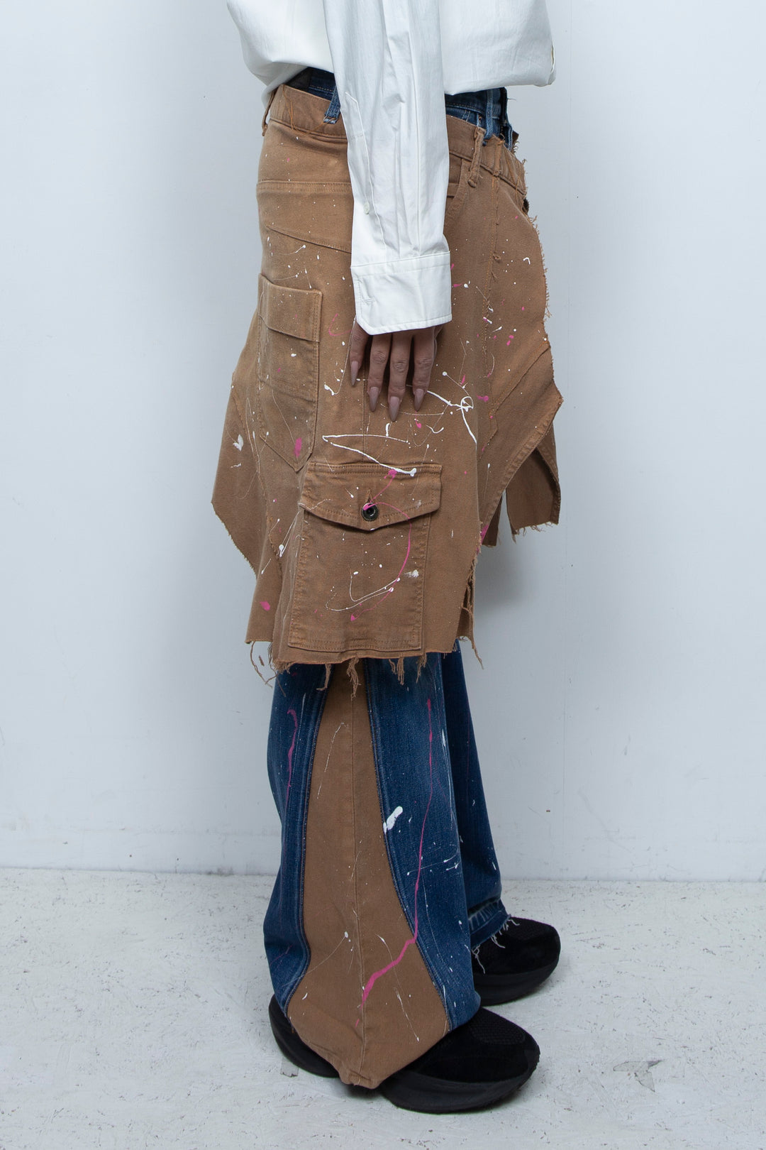 WRAPPED HAND PAINTING FLARE JEANS