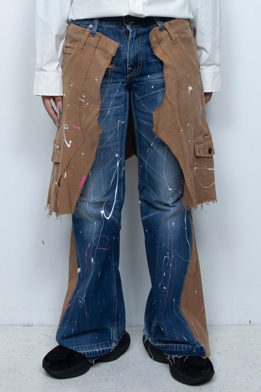 WRAPPED HAND PAINTING FLARE JEANS