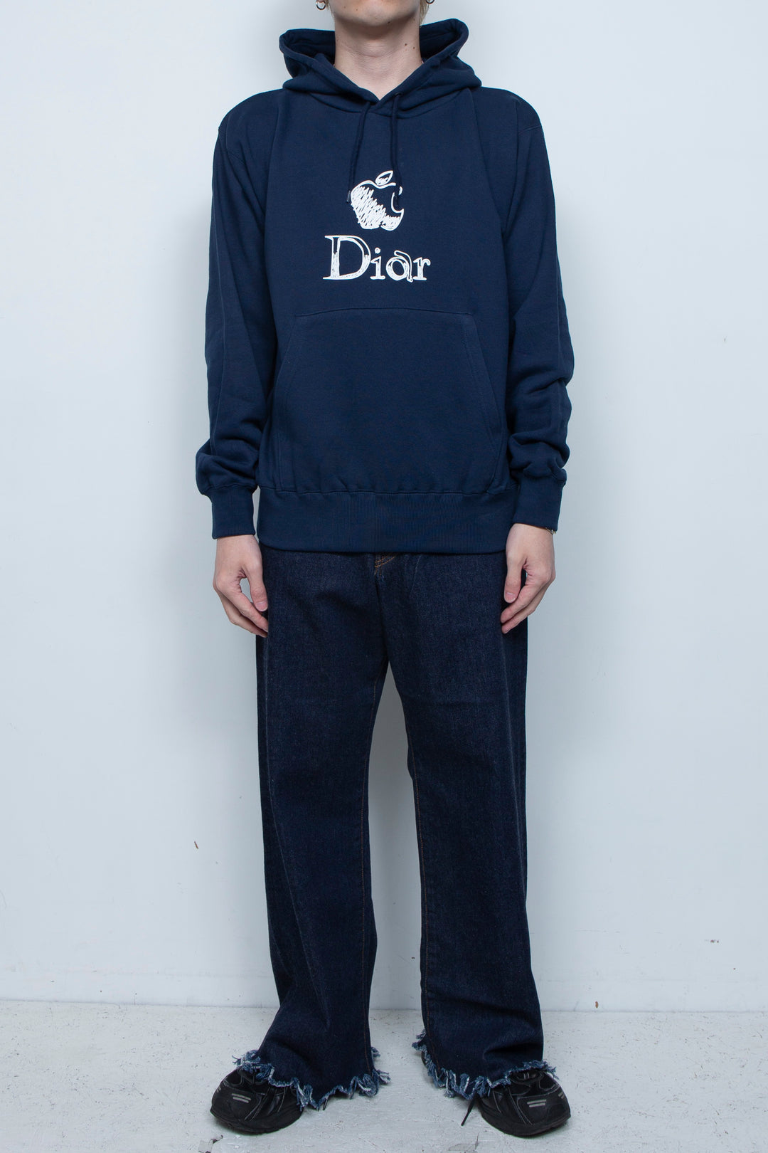 APPLE HOODIE SWEATSHIRT