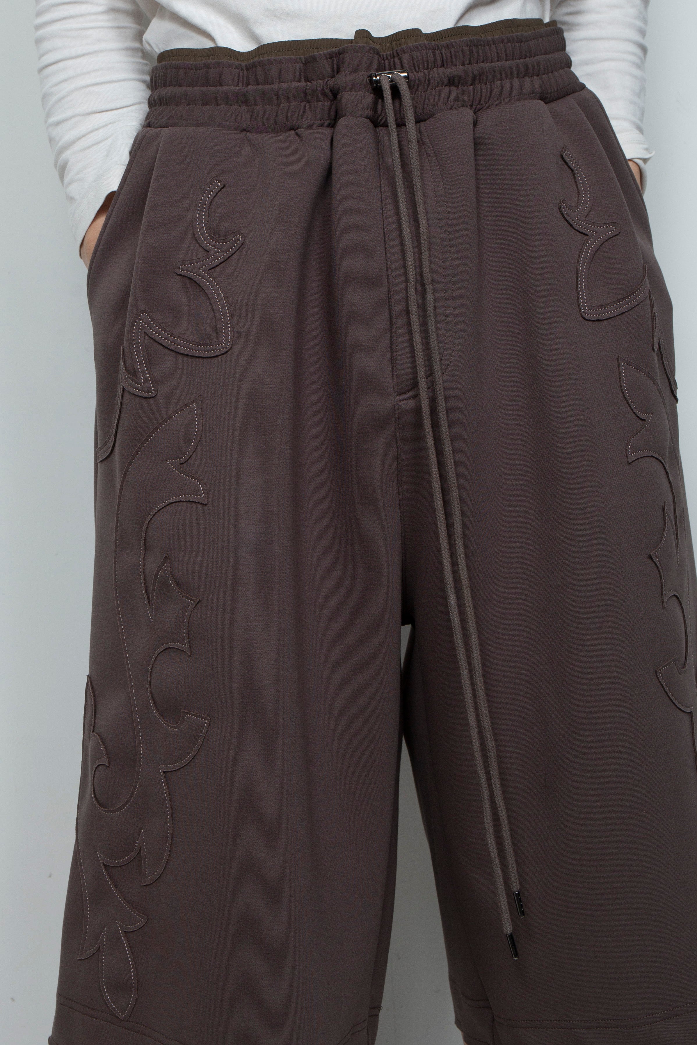 Western-Cut Double-Knit Baggy Shorts TAUPE / arenotis(アー