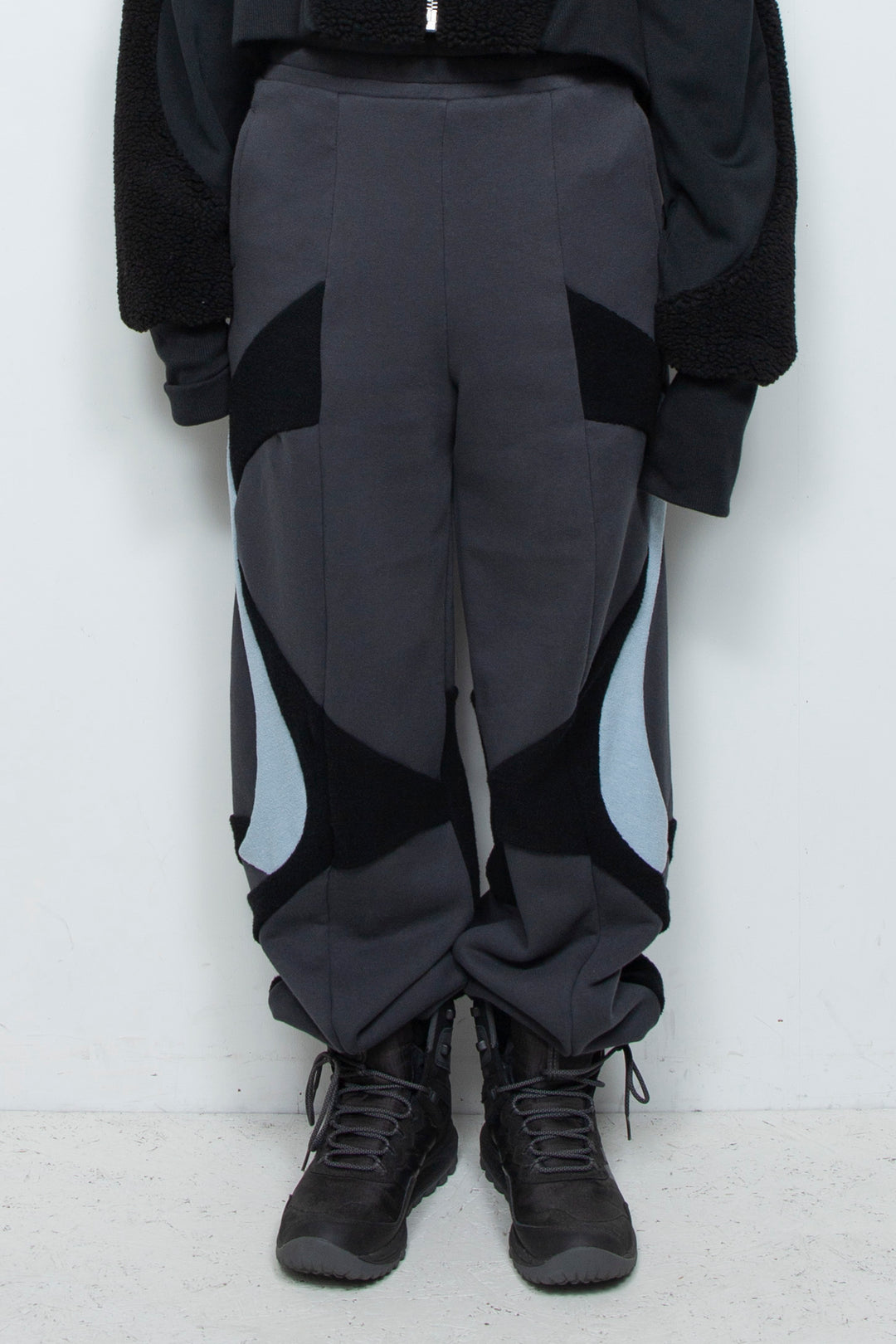 フロウスウェットパンツ BLACK