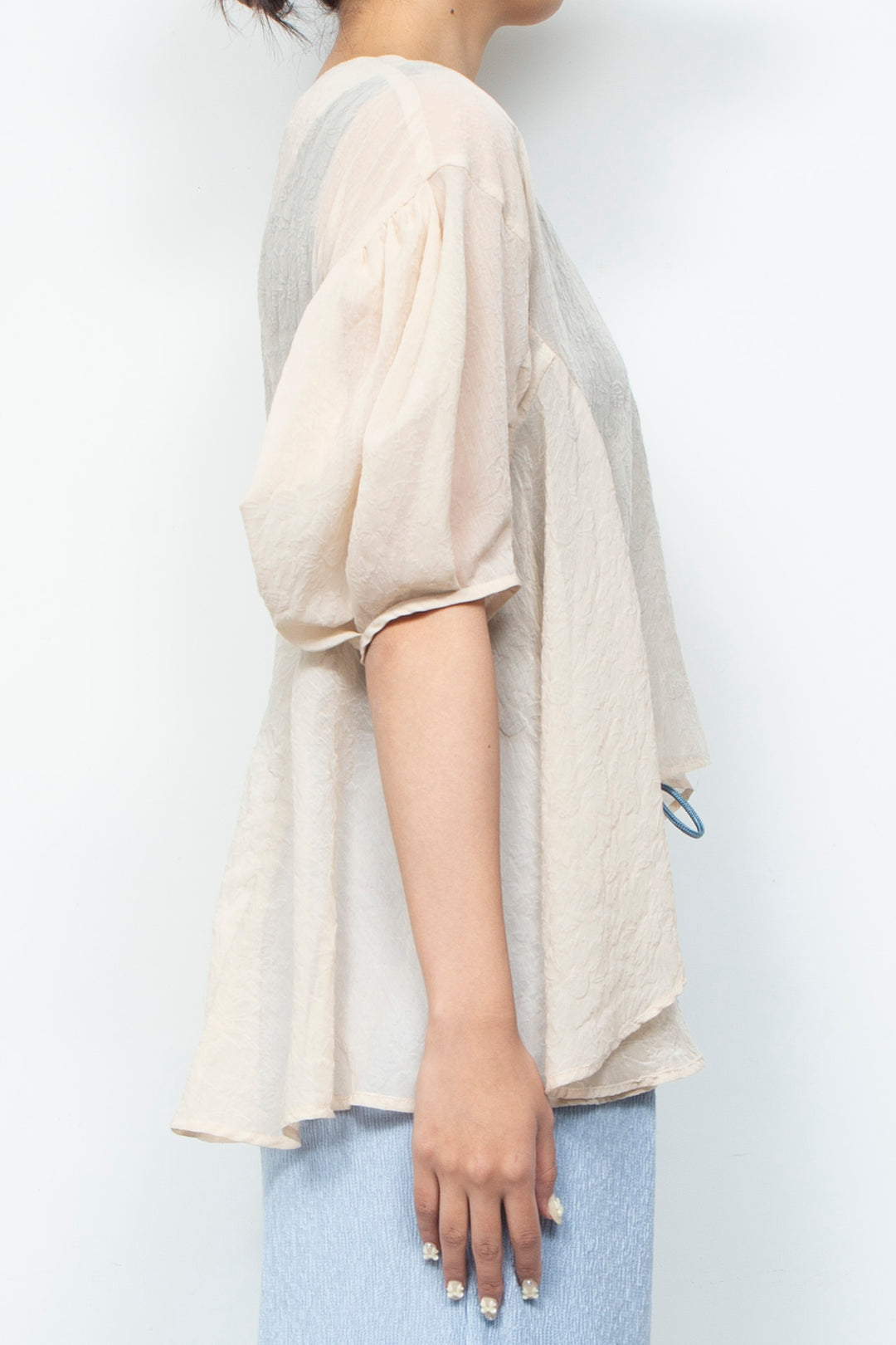 Airy Bloom Blouse Kinari Beige