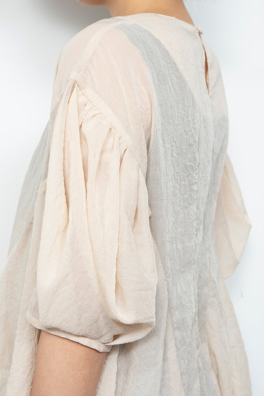 Airy Bloom Blouse Kinari Beige