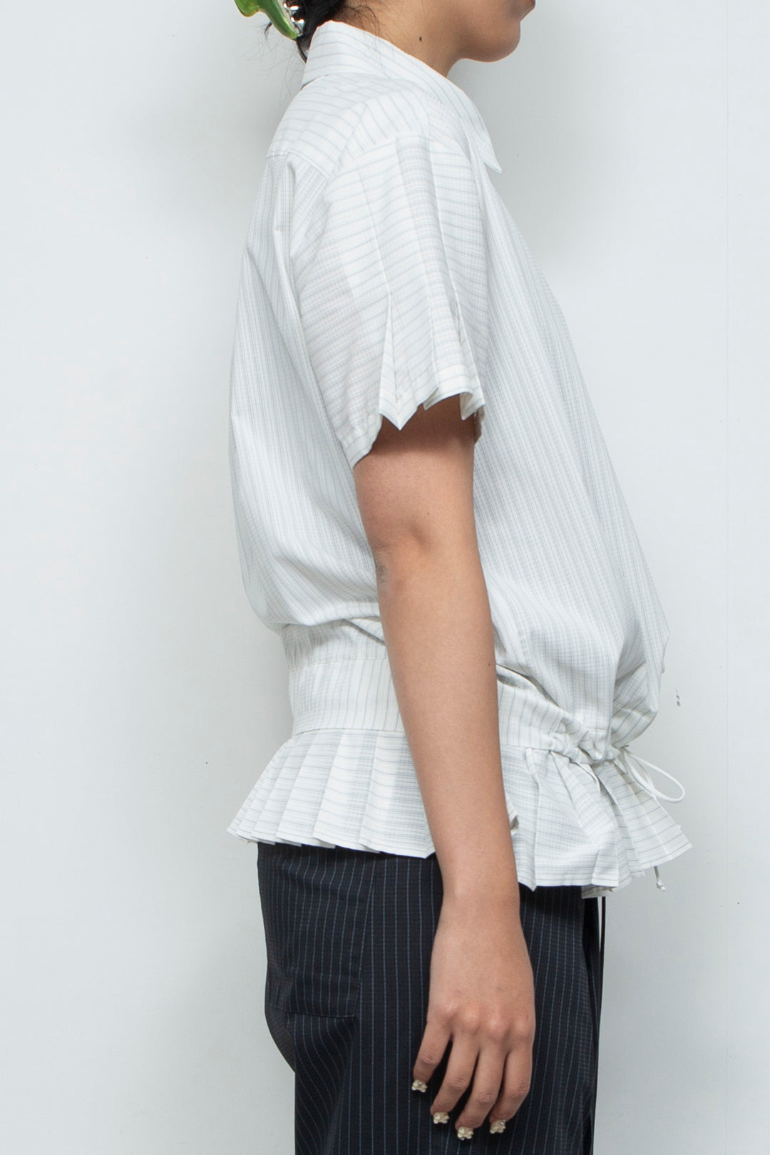260102 SHIRT WHITE