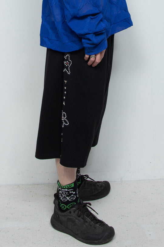 EMBELLISHED FLORAL JOGGER SHORTS BLACK