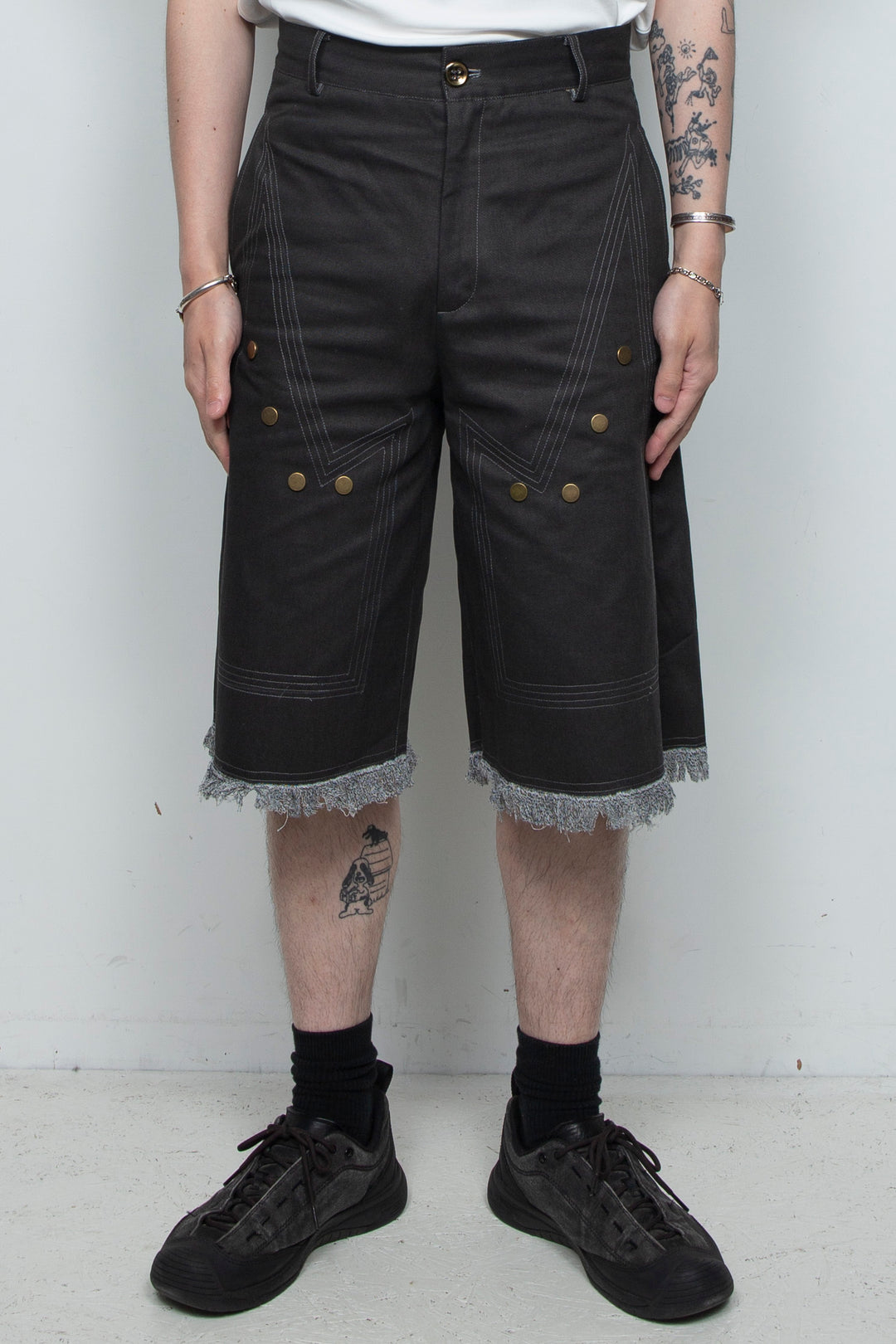 Workwear rivet rough edge shorts