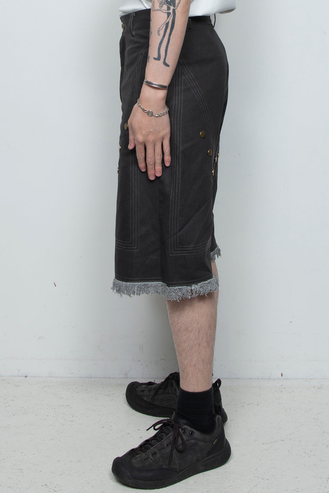 Workwear rivet rough edge shorts