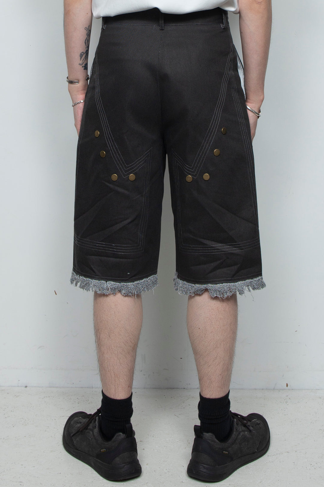 Workwear rivet rough edge shorts