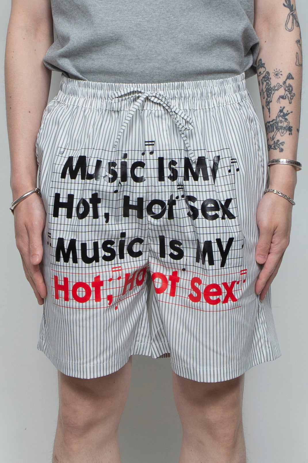 Love music Aro pants