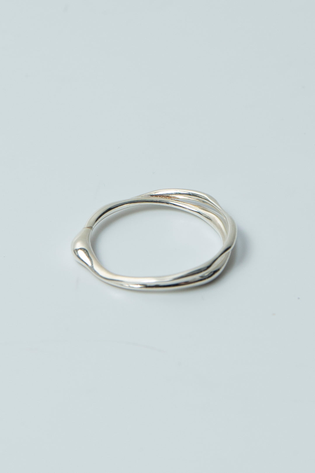 Hylo.016 [R] _Dividing Light