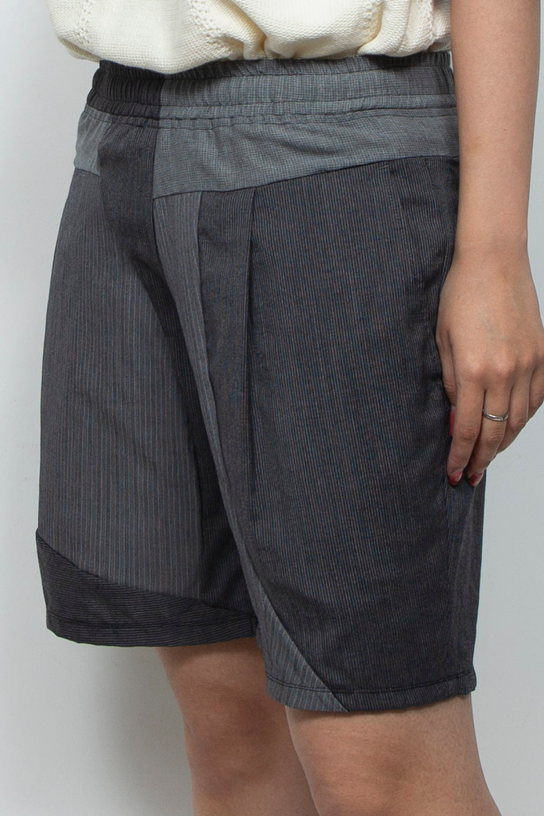 Universal Shorts Grey Mix