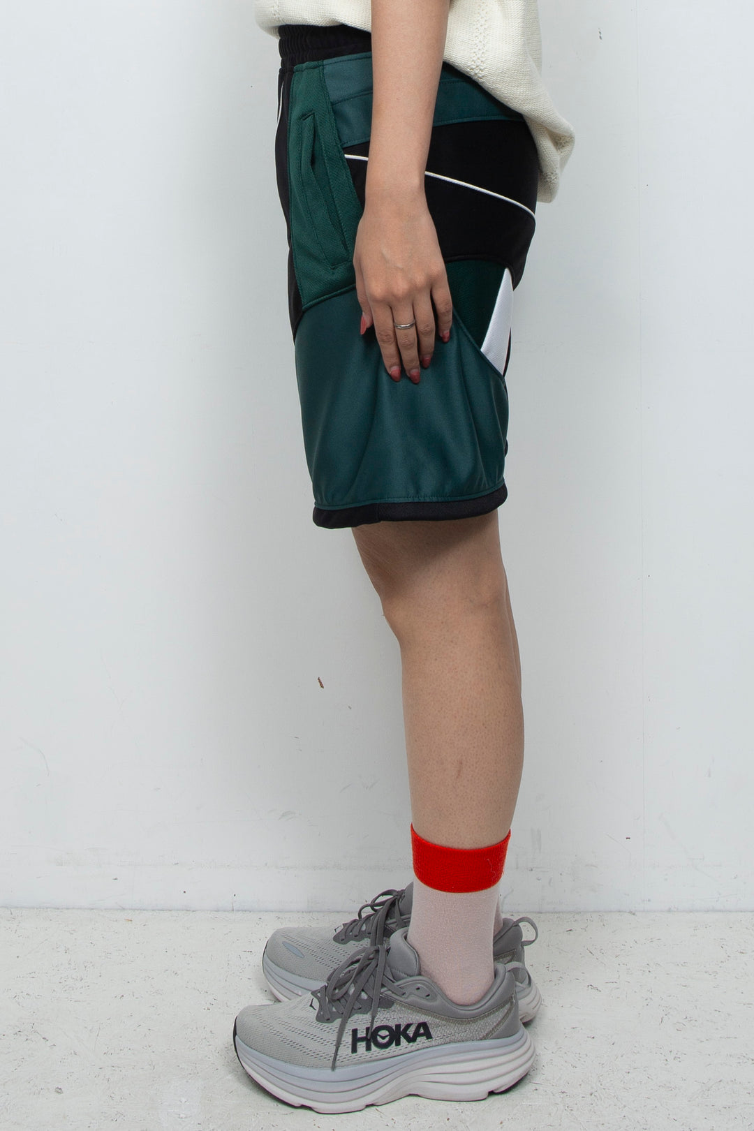 Universal Shorts Green×Black