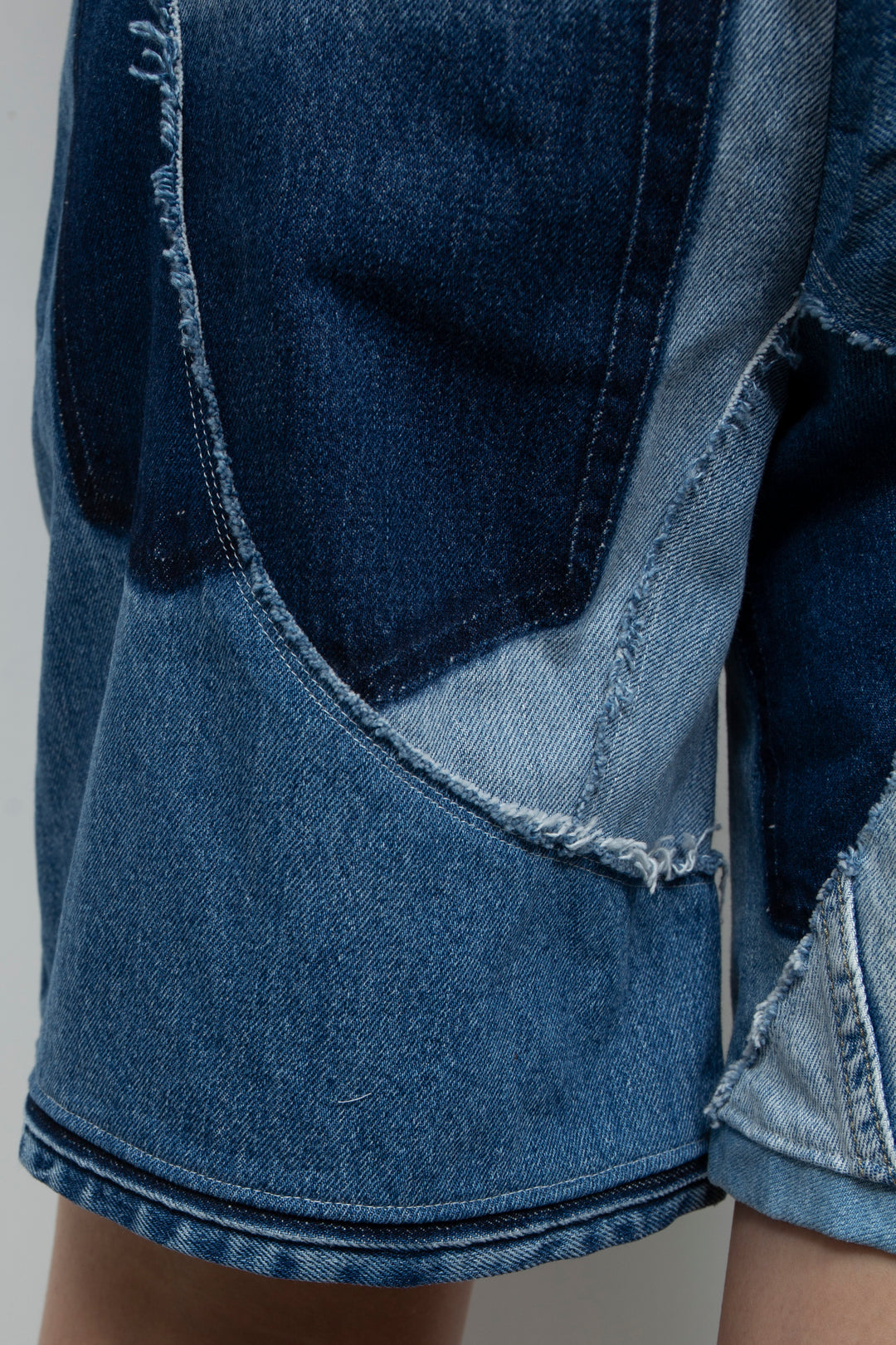 Universal Shorts  Layered Blue