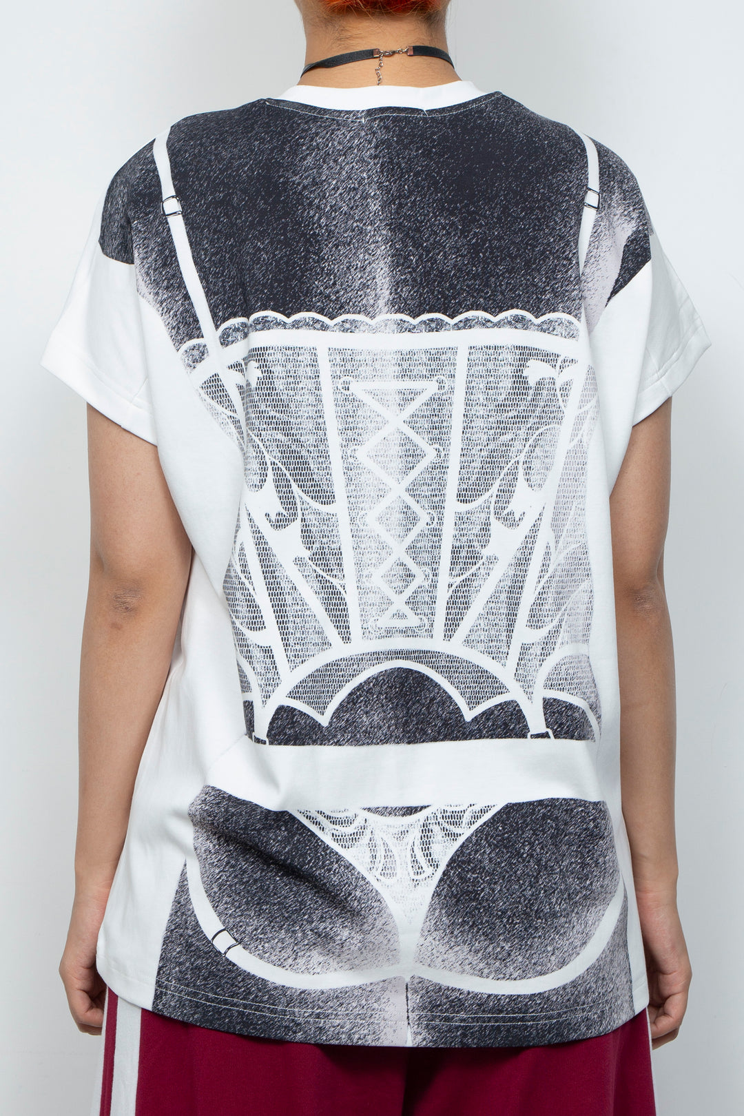 Interesting printed two-color T-shirt White