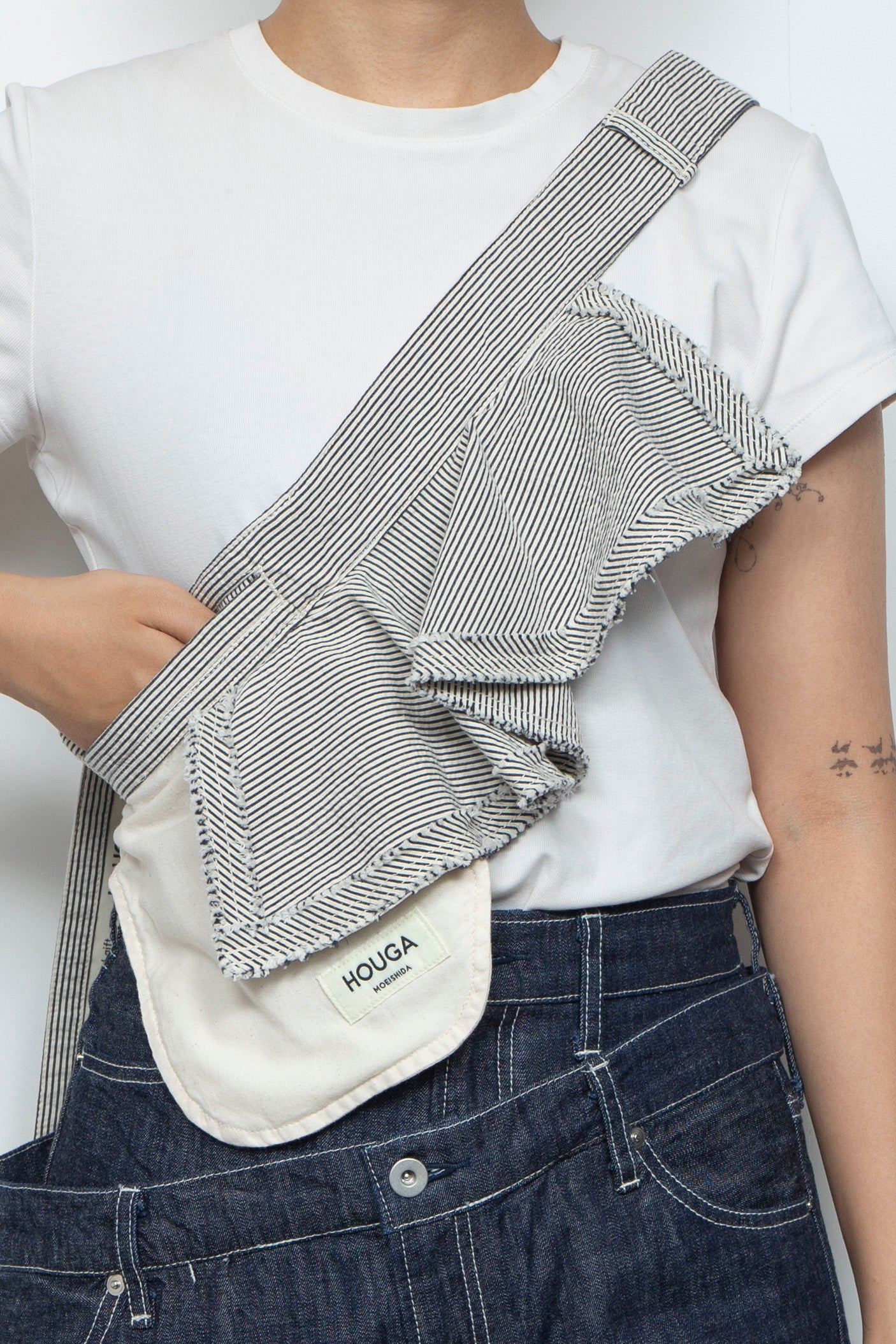 HOUGA ベルト トップス HOUGA jean frill belt HOUGA（ホウガ）の「【HOUGA