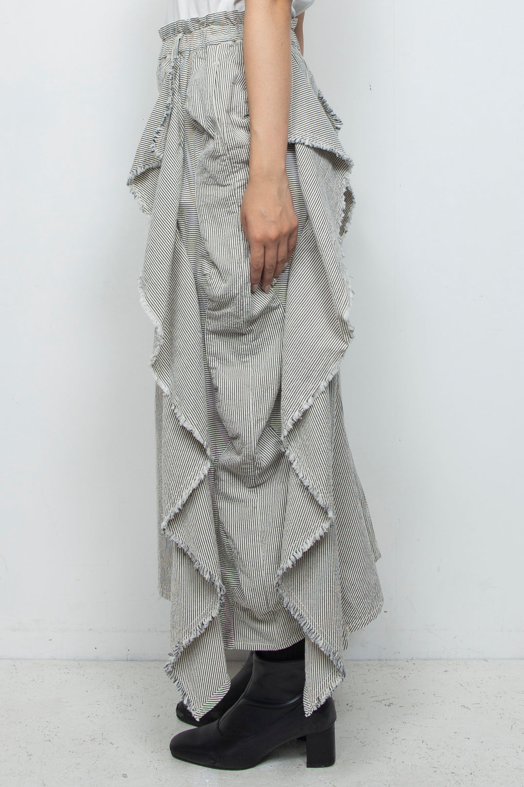 core skirt stripe