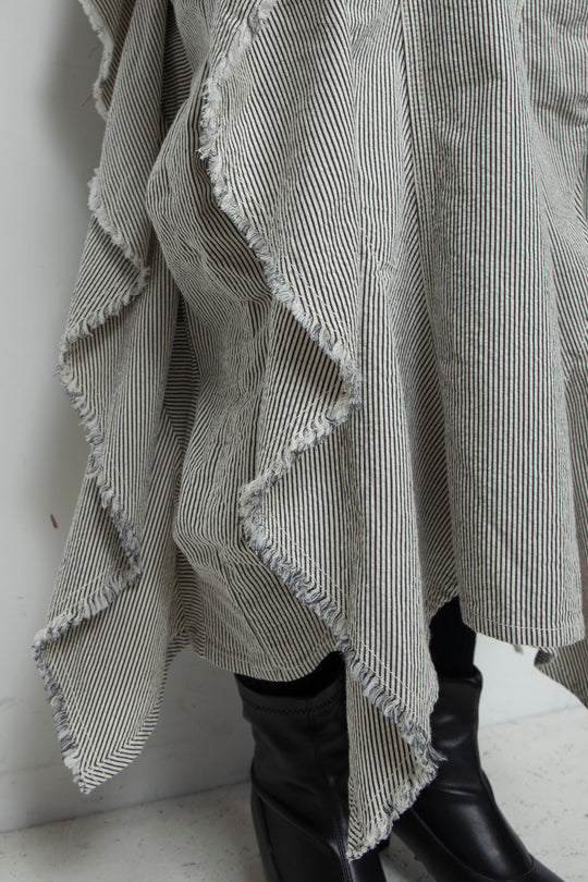 core skirt stripe