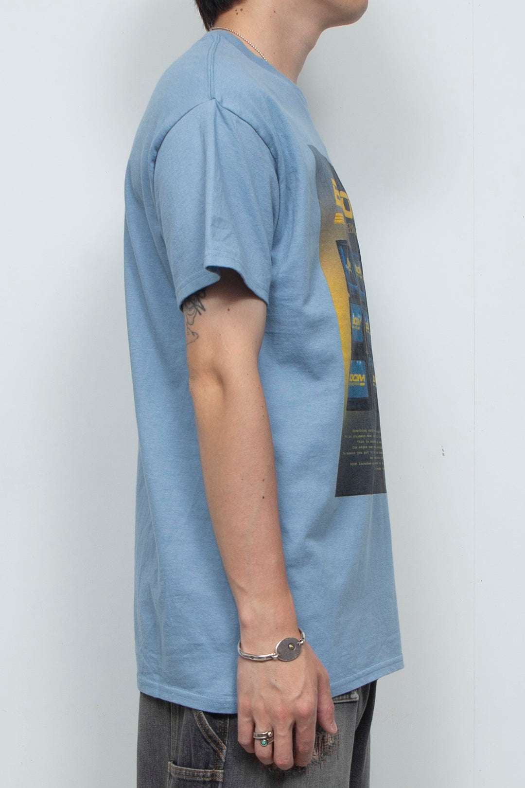 "BOOM KOGANEBANA" T-shirt STONE BLUE