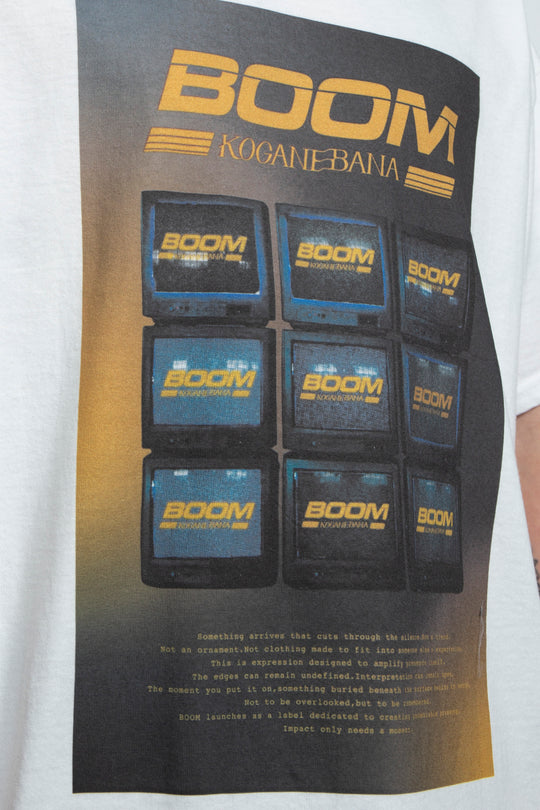 "BOOM KOGANEBANA" T-shirt WHITE