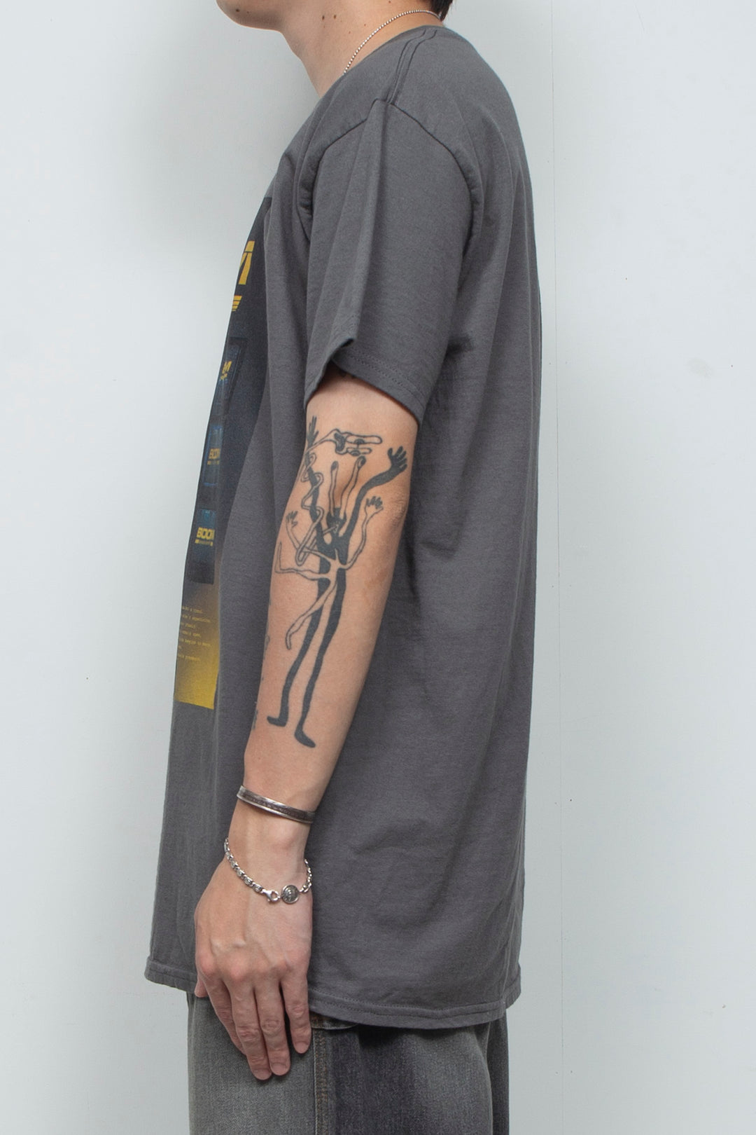 "BOOM KOGANEBANA" T-shirt CHARCOAL