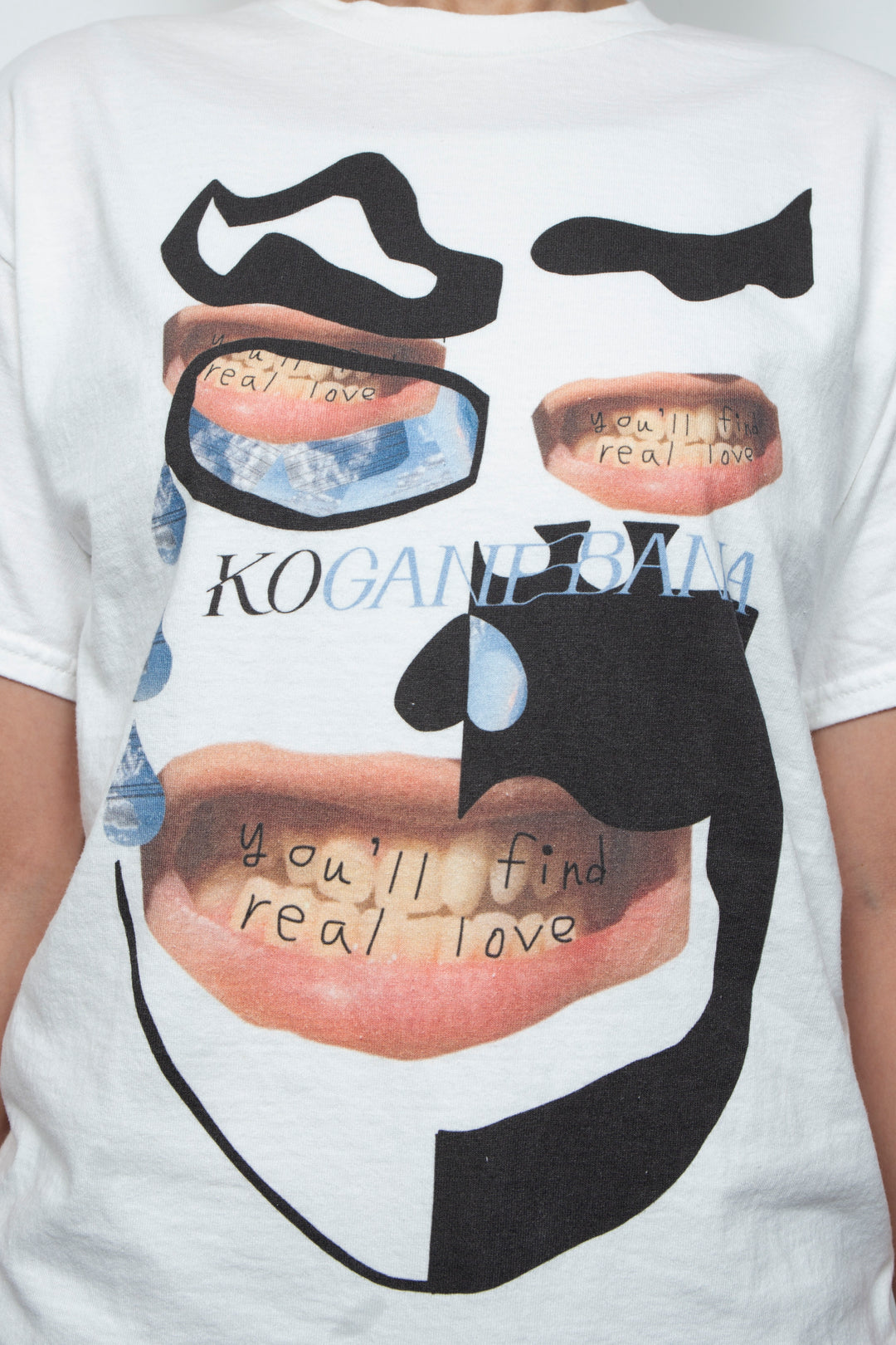 "MOUTH FACE" T-shirt